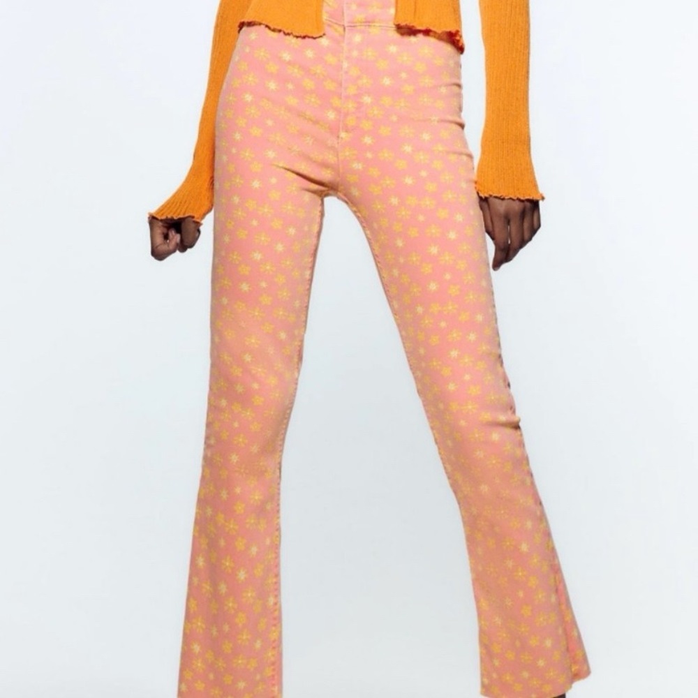 🌸 ZARA PINK YELLOW FLORAL HIGH WAIST CROPPED FLARE LEG JEANS! - Picture 12 of 15